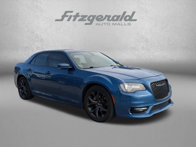 2022 Chrysler 300 Touring L