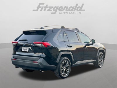 2022 Toyota RAV4 Hybrid XLE Premium