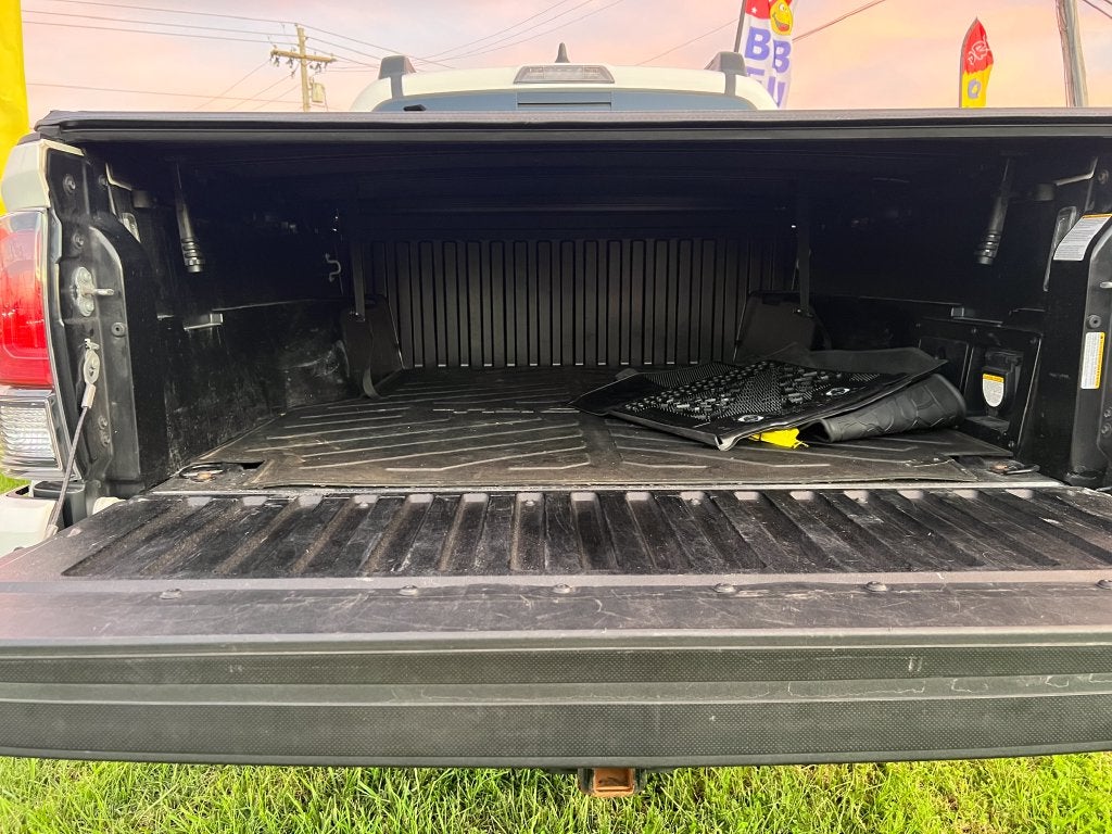 2022 Toyota Tacoma 4WD TRD Pro V6
