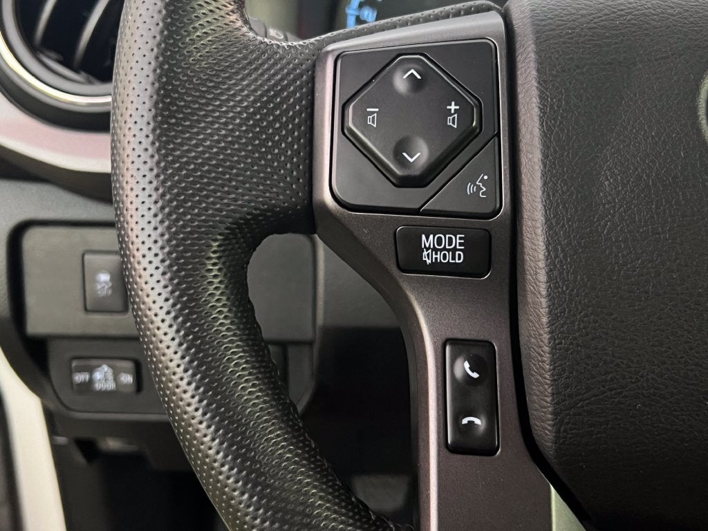 2022 Toyota Tacoma 4WD TRD Pro V6