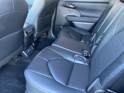 2023 TOYOTA TRU HIGHLANDER Base