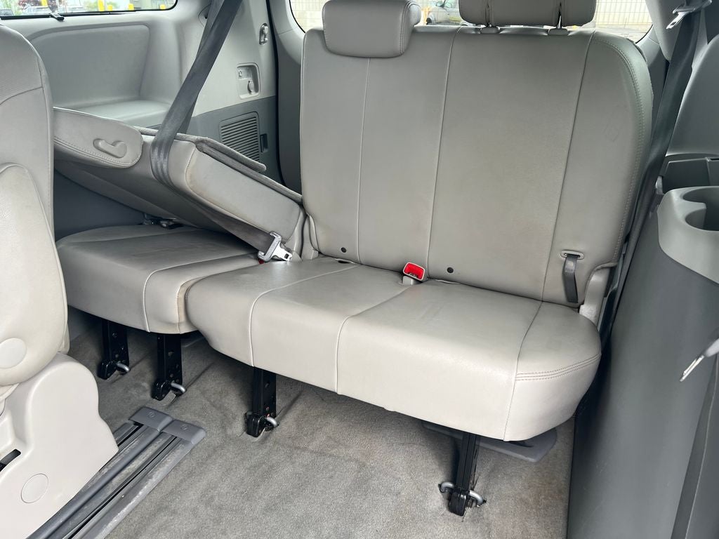 2014 Toyota Sienna XLE
