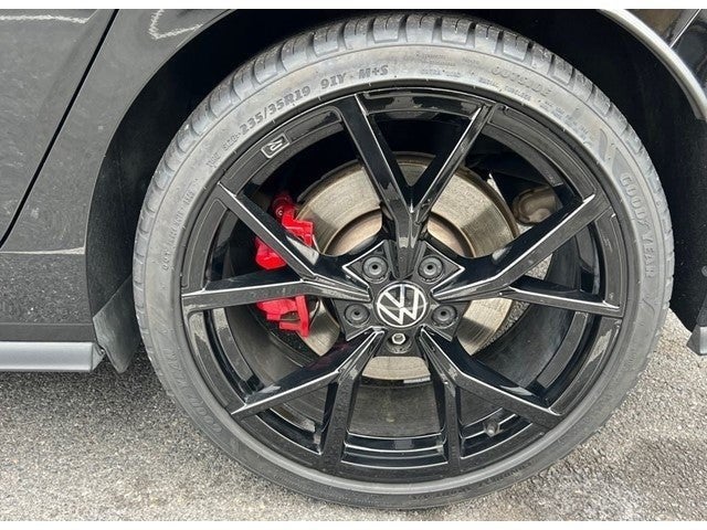 2024 Volkswagen Golf GTI 380 SE